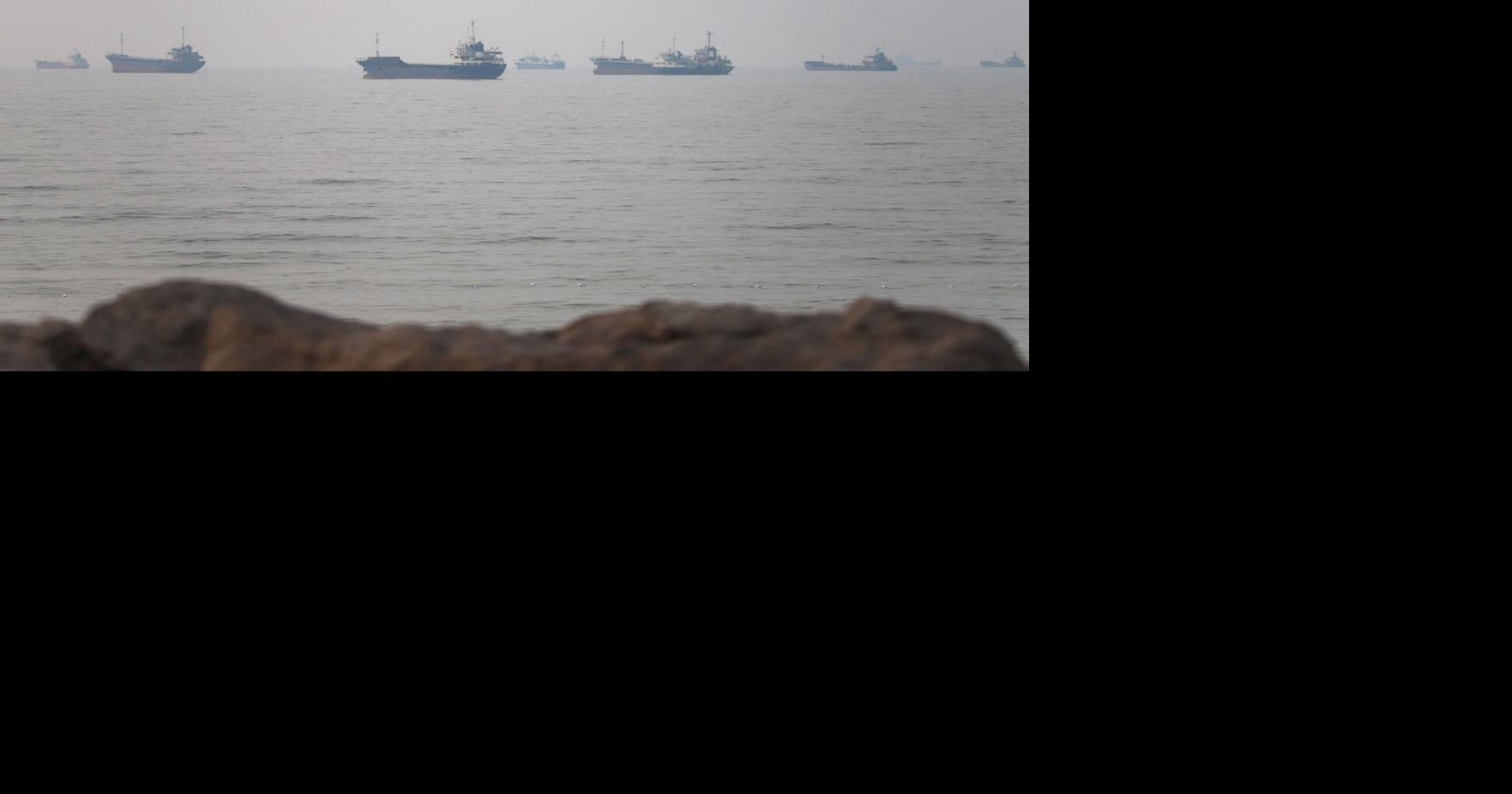 Sources: Some ships refuse US-guided Hormuz transits