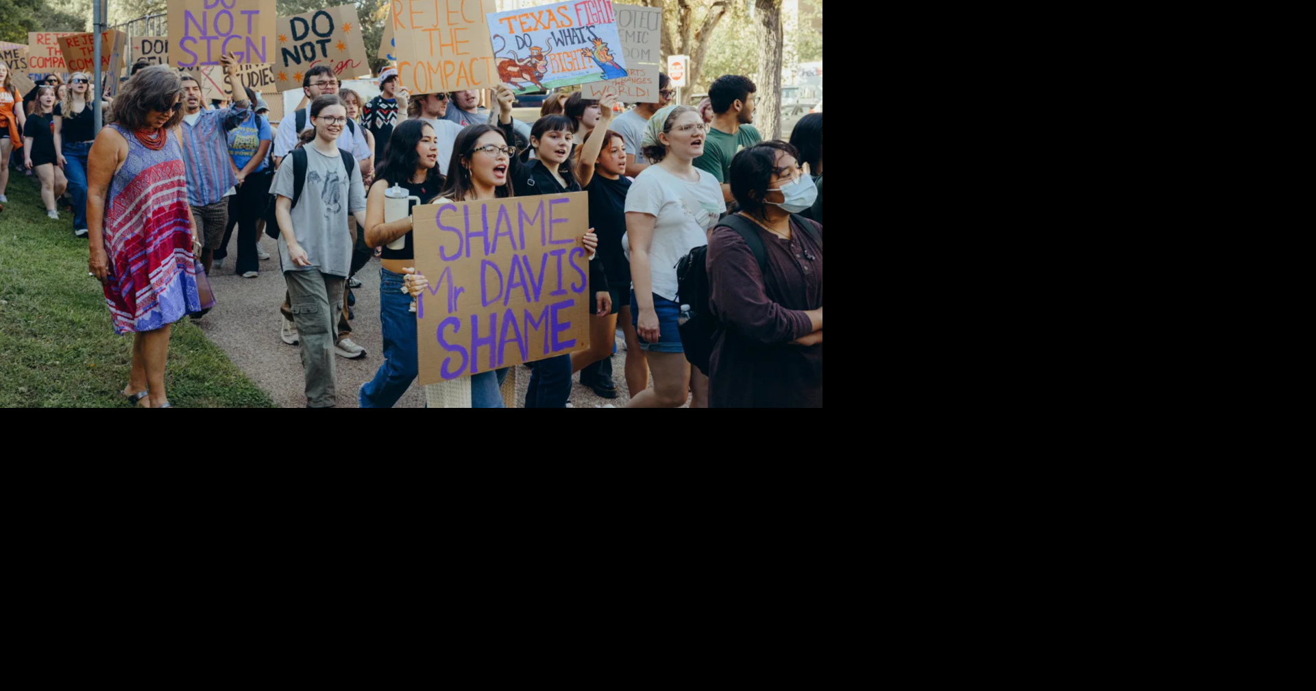 UT-Austin still silent on Trump compact after deadline to sign passes ...