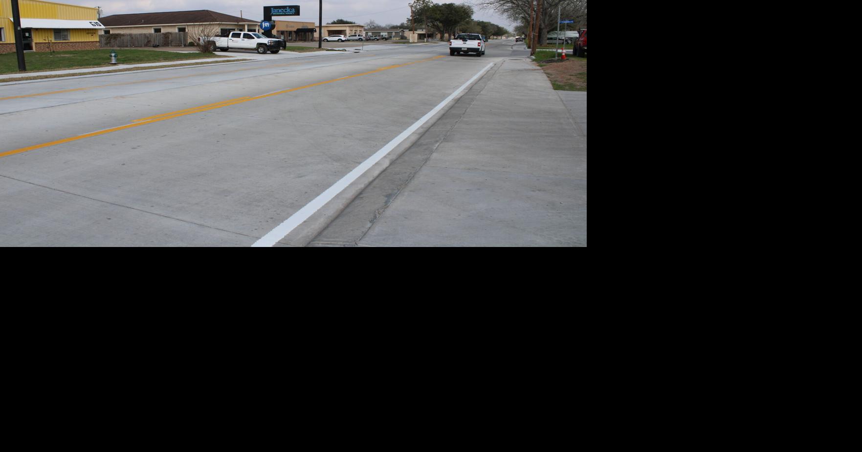 Crestwood Drive now open to traffic in both directions News