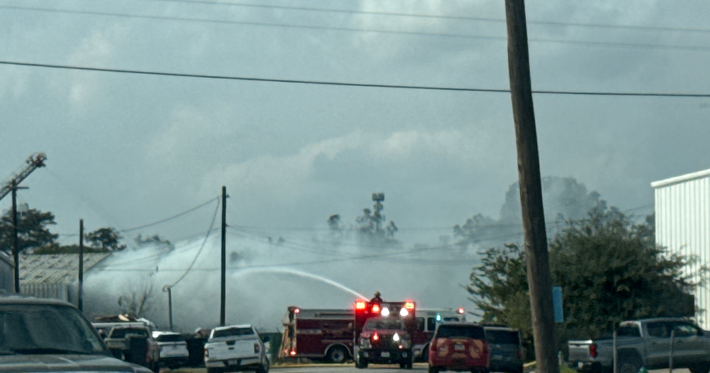 Fire contained at Victoria recycling center