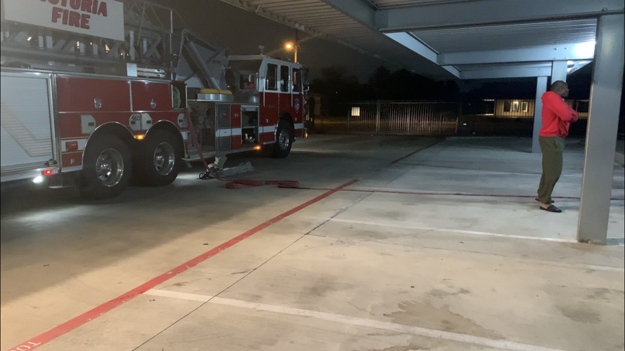 Single fire sprinkler stops apartment fire | Local News ...