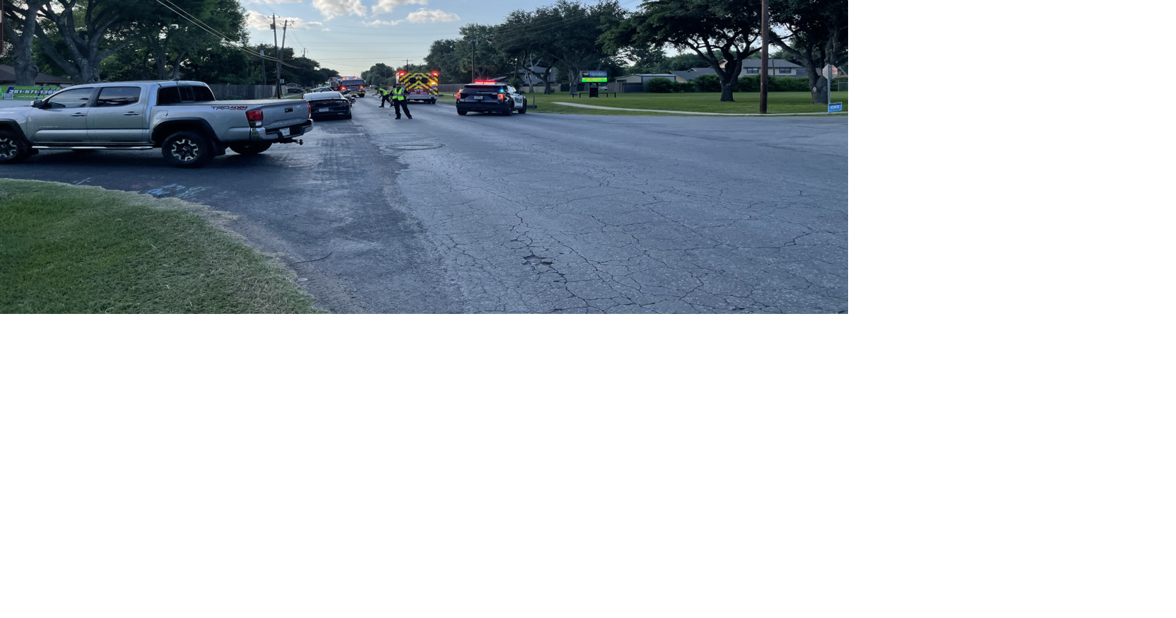 A twovehicle crash at the intersection of Blythe and Glascow News
