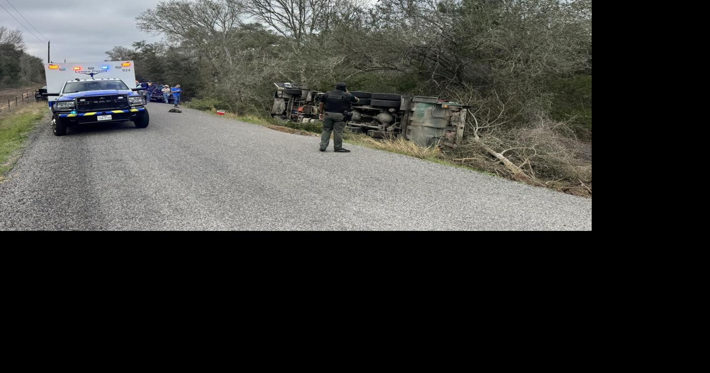 Overturned trash truck temporarily closes County Road 132 | Automotive ...