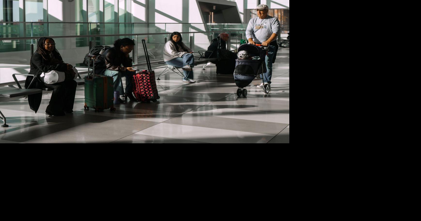 Weekend session off to slow start in Senate as lawmakers look for a way out of shutdown