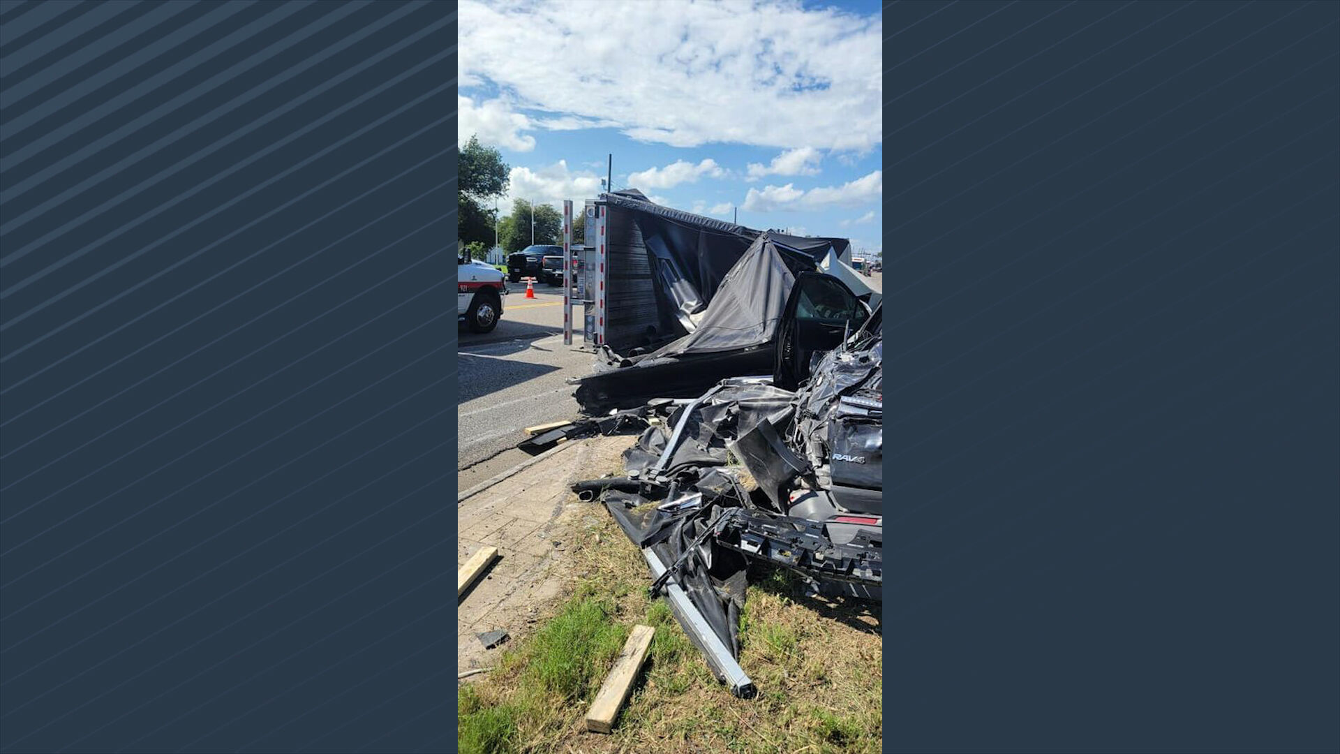 Overturned 18-wheeler In Refugio County | News | Crossroadstoday.com