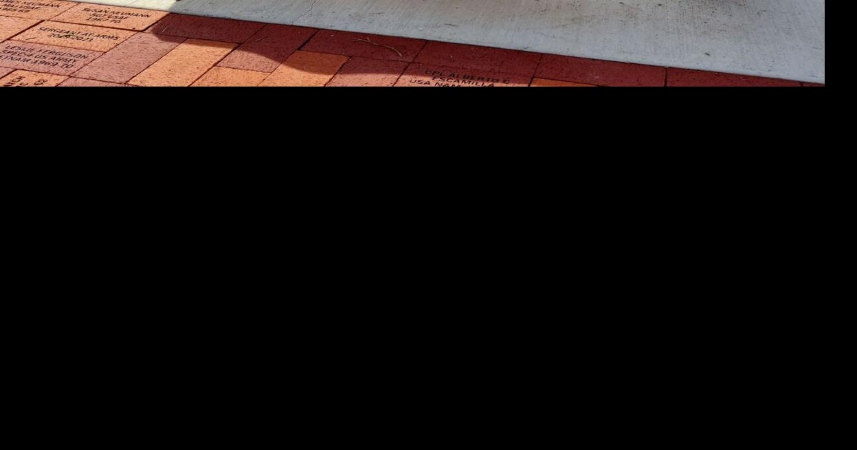 Victoria native donates bench to Vietnam Veterans Pavilion Local News