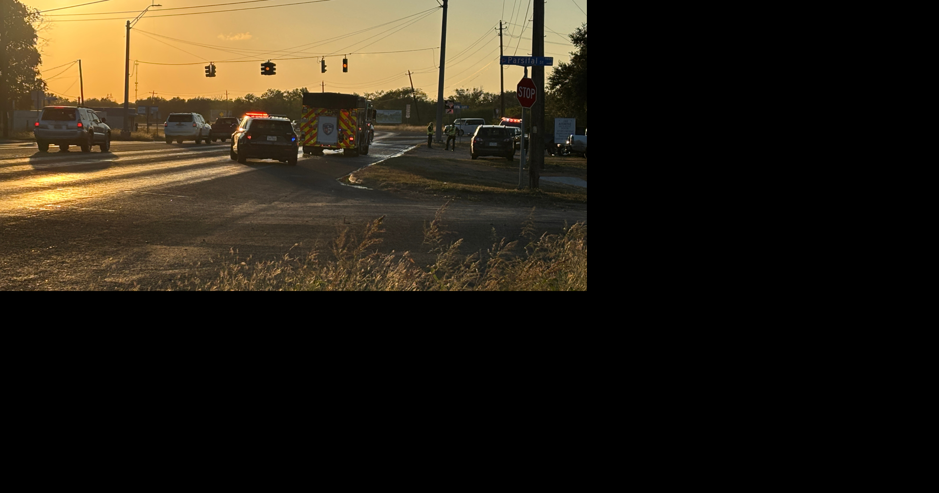 Four-vehicle crash involves Victoria ISD bus