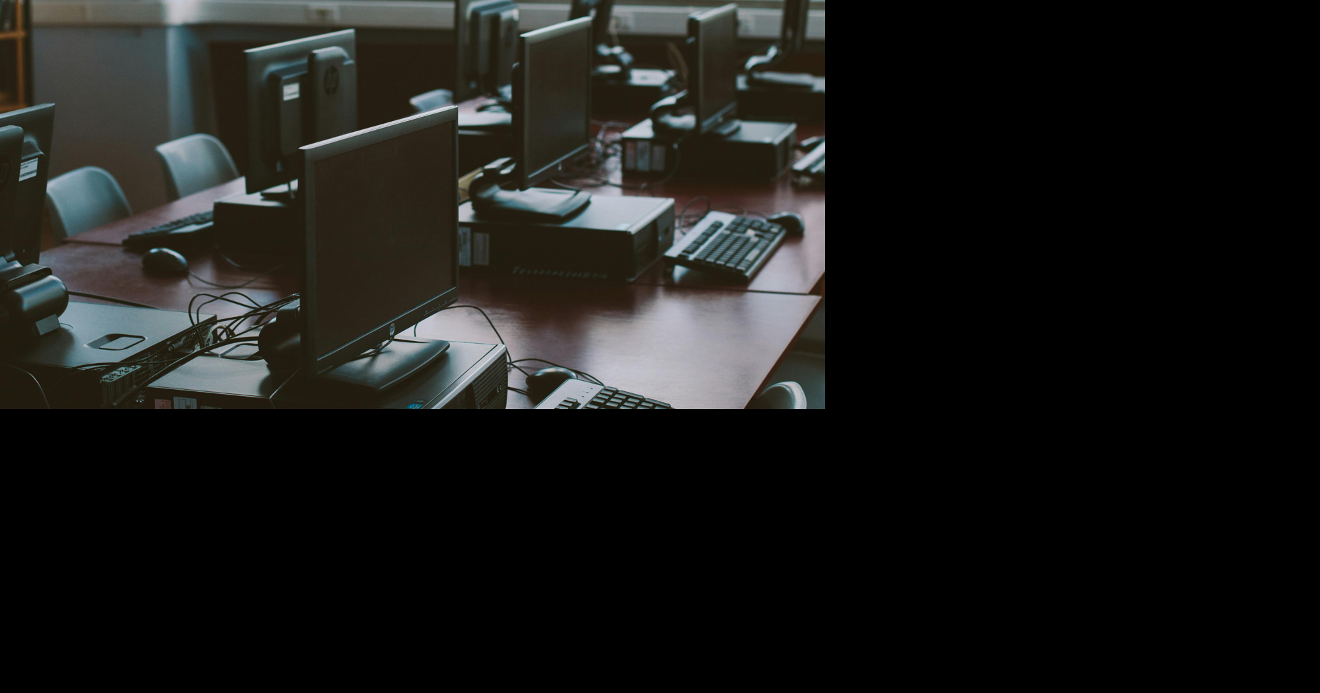 Report ranks Victoria near bottom for internet access in smaller cities