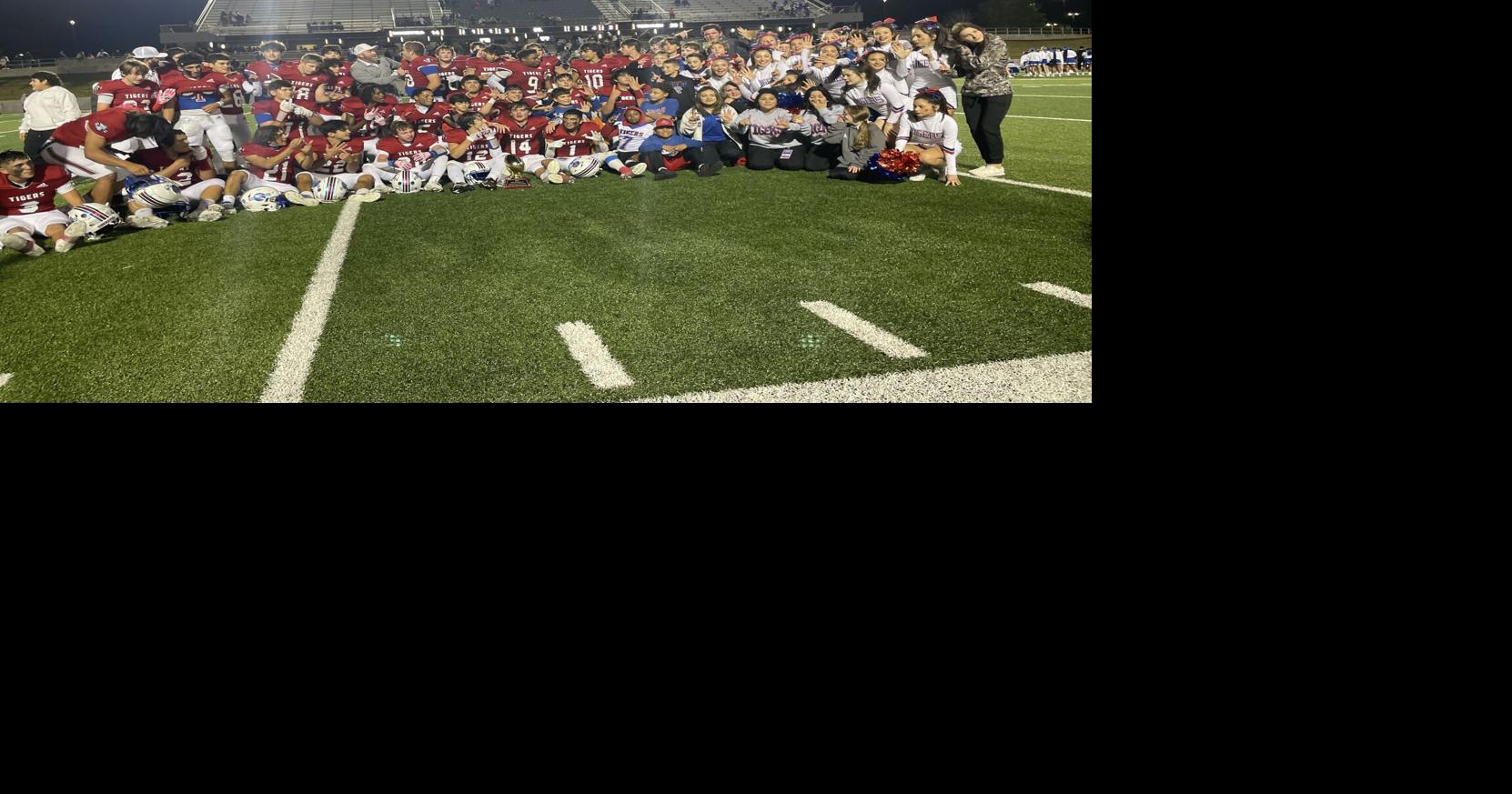 Relive the Tidehaven Tigers walkoff touchdown | News | crossroadstoday.com