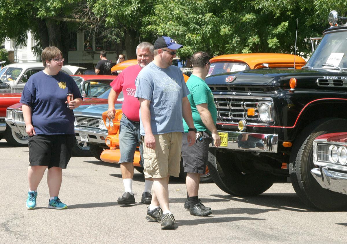 Toilets, tractors and more at PolaCzesky Days Local