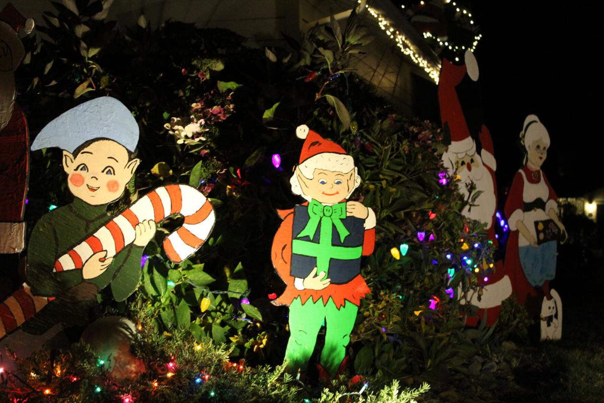 Holiday spirit 193486-Holiday spirit emoji