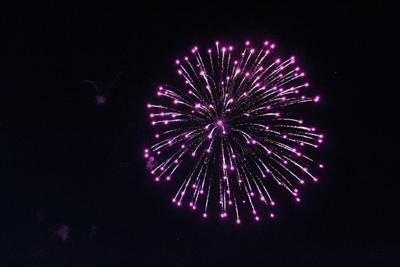 Firework burst purple 2021