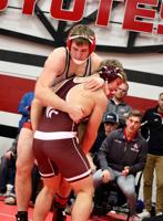 Coyotes host grapplers