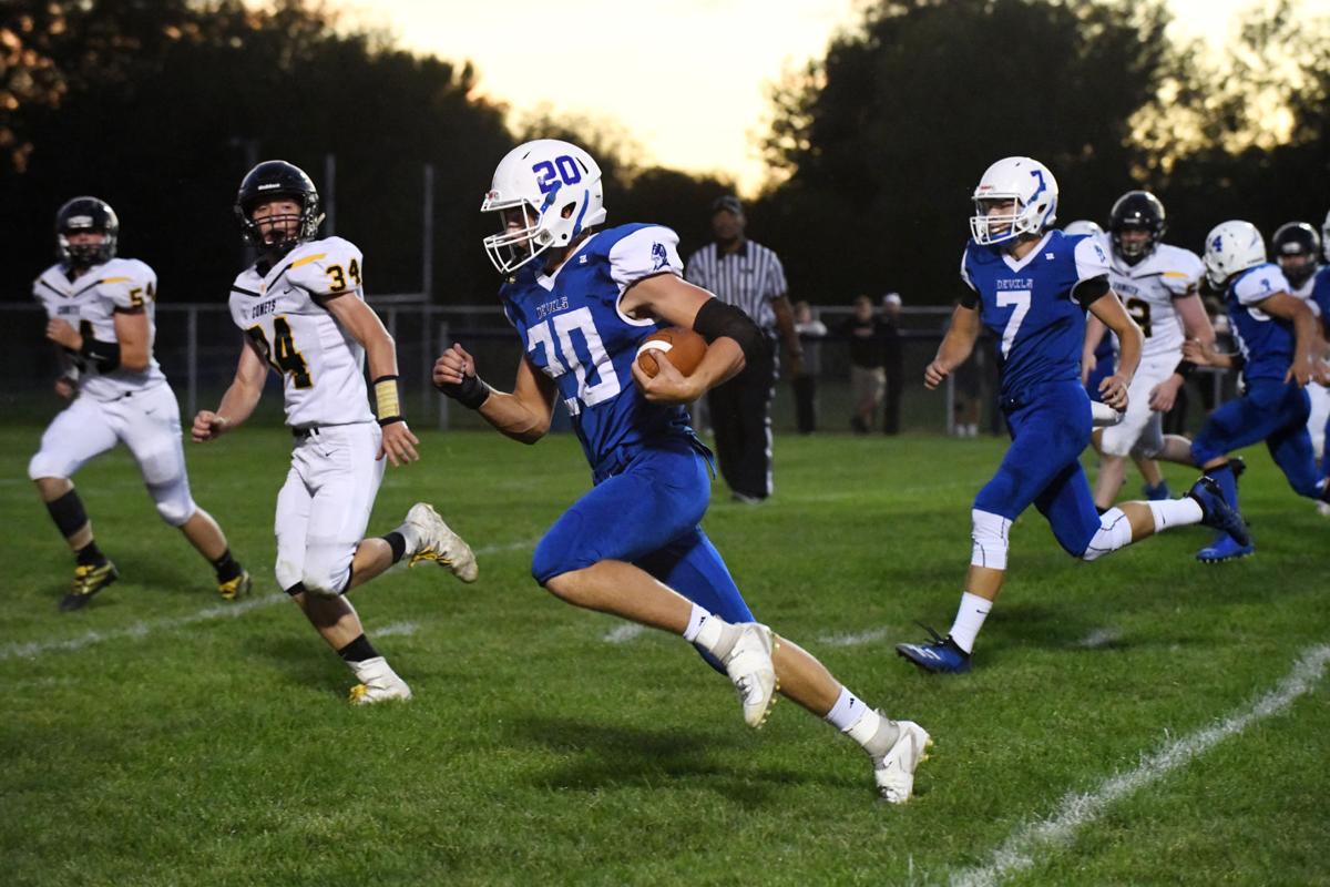 FOOTBALL: Peotone runs away from Reed-Custer | Sports | daily-journal.com