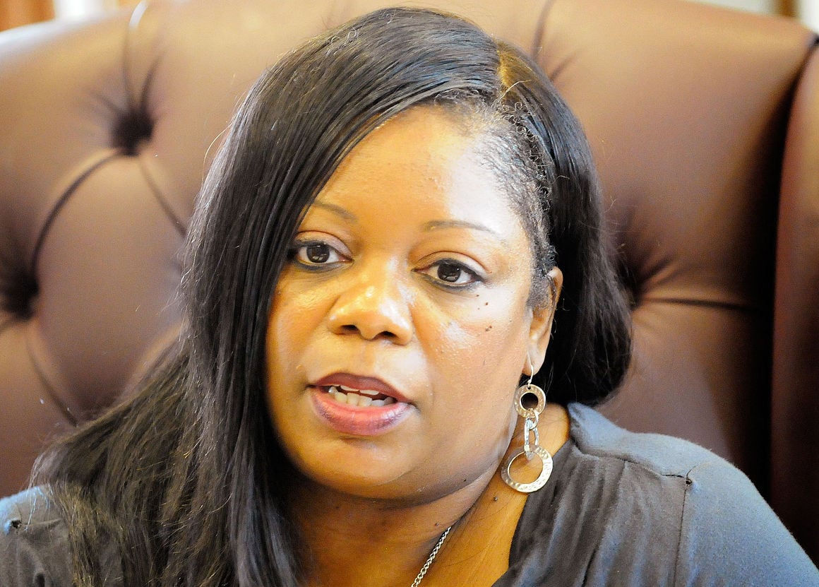 Kankakee mayor standing by her police chief choice | Local News | daily ...