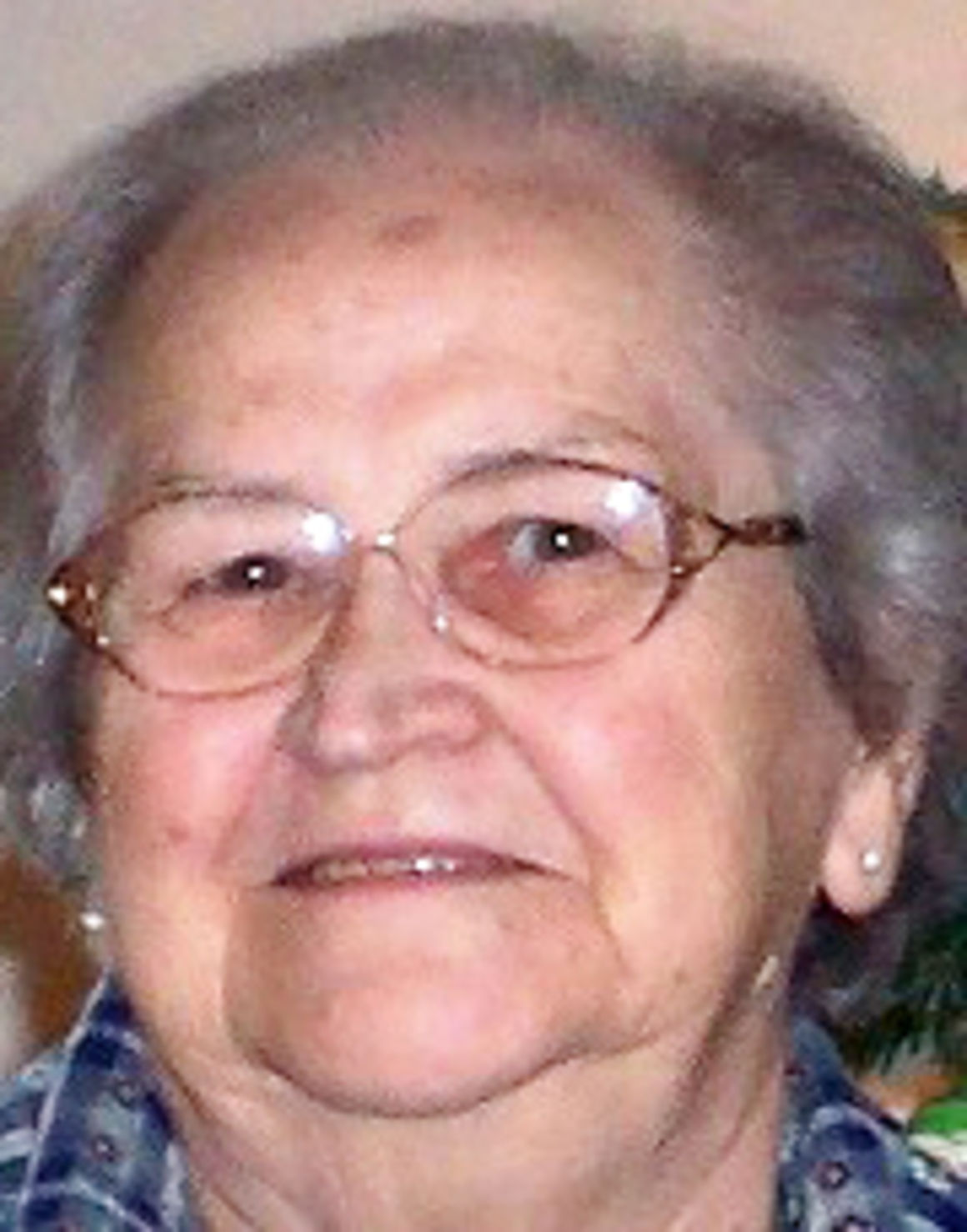 Dorothy Trah | Obituaries | daily-journal.com