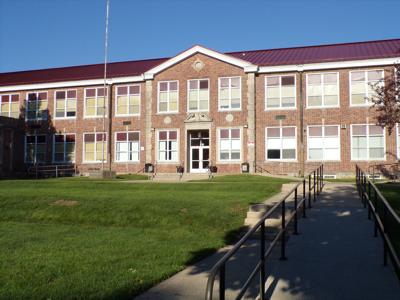 Momence Community High School