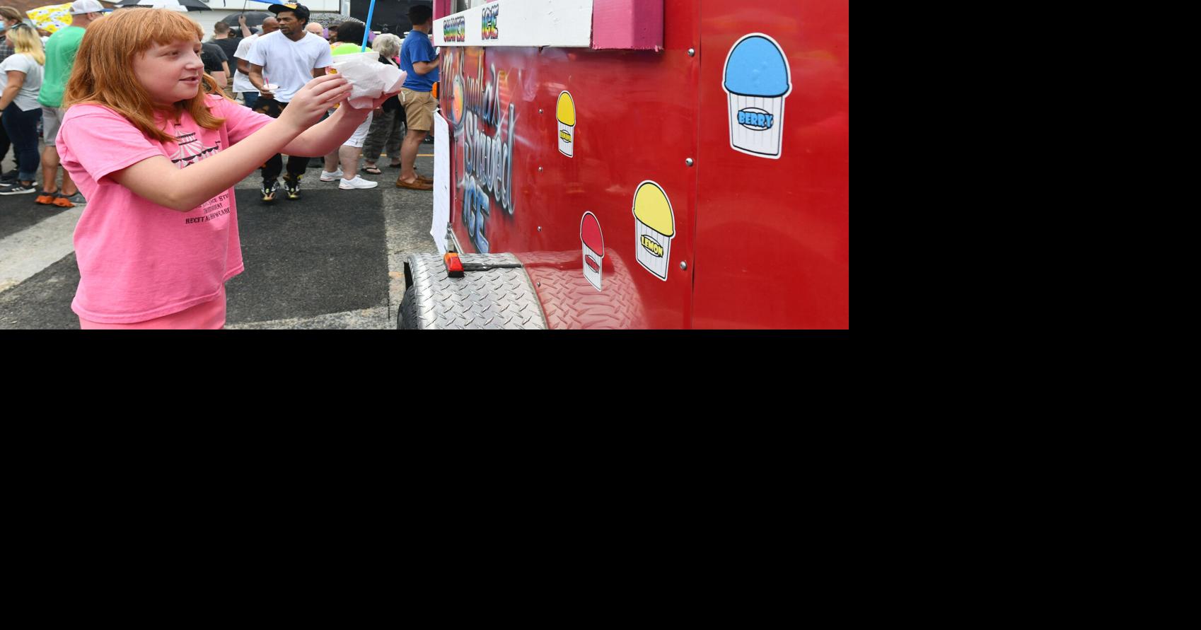 PHOTOS Bourbonnais turns up for food truck fest Galleries daily