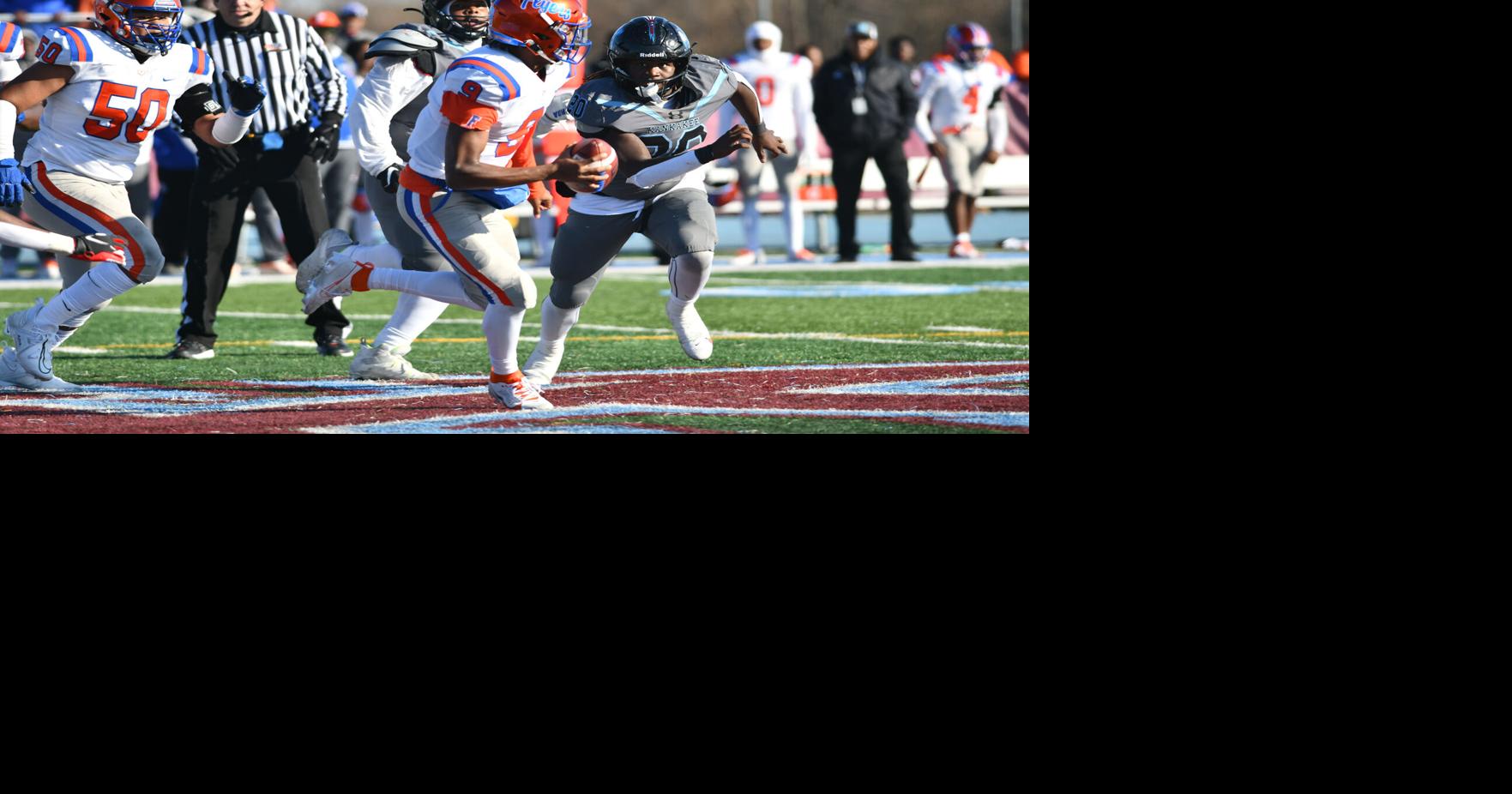 Football IHSA Class 6A playoff Kankakee vs. East St. Louis Prep