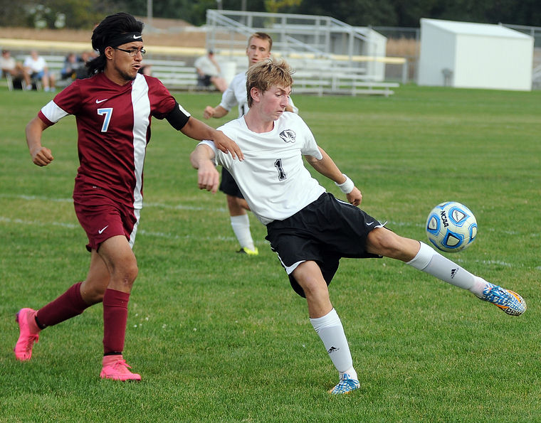 High school soccer: McGregor's late goal lifts Herscher past Kankakee ...