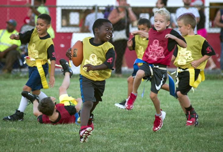 Bourbonnais, Kankakee youth football and cheer programs adapt to