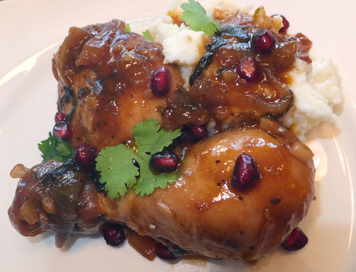 Pomegranate And Tamarind Chicken Mixes Sweet And Savory Food Drink Daily Journal Com