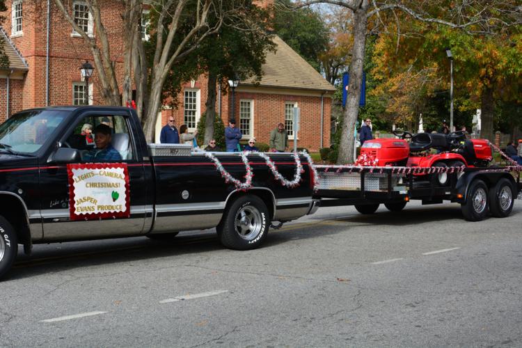 Edenton Christmas Parade 2022 Multimedia