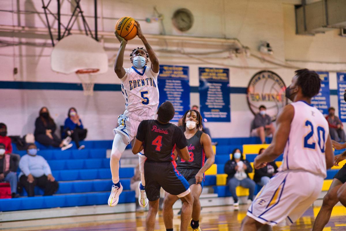 022321_eda_basketball_holmes_coston_pender_boys_1