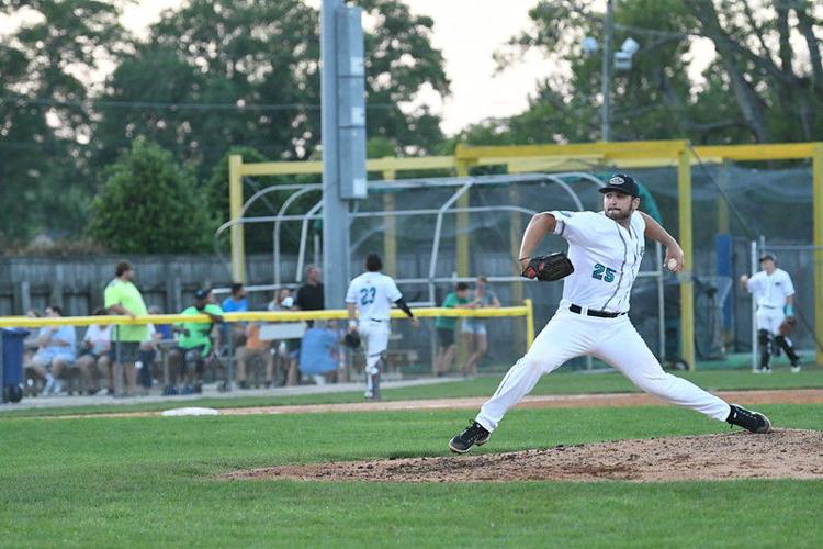 Weekend activities and open house Features