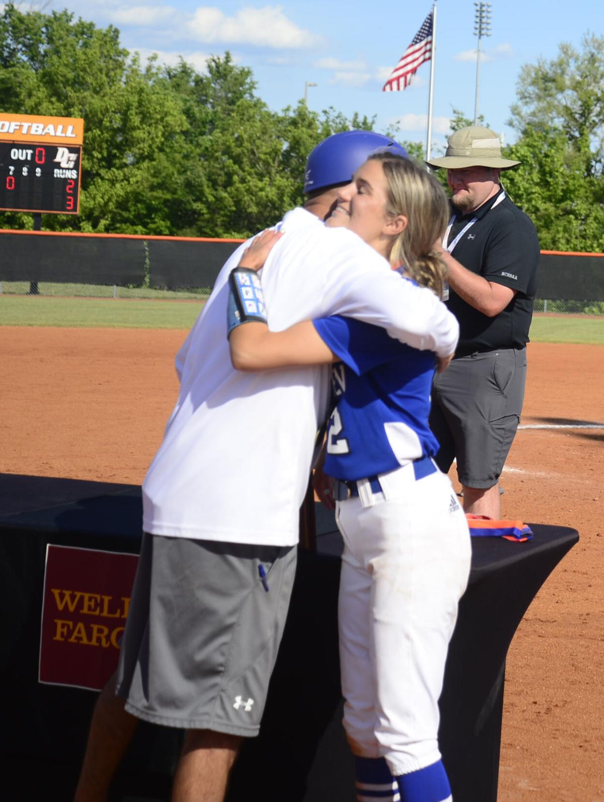 051521_eda_softball_camden_nash_mvp_southstanly_1