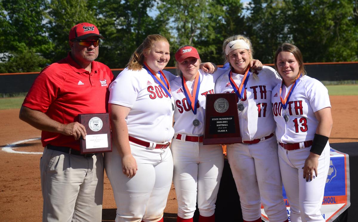 051521_eda_softball_southstanly_runnersup_camden