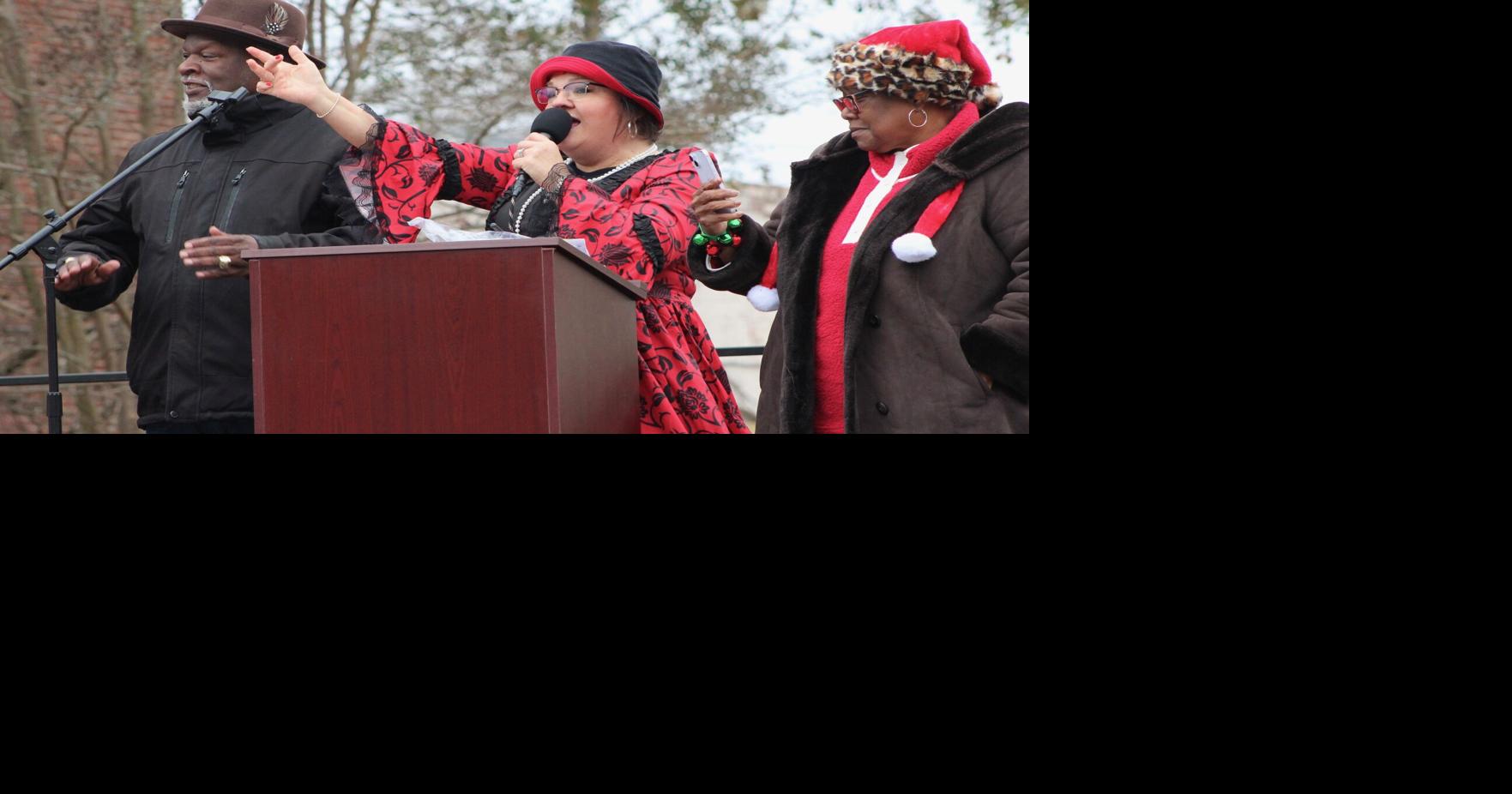Downtown Hertford wins 1st place float in Christmas Parade | News ...