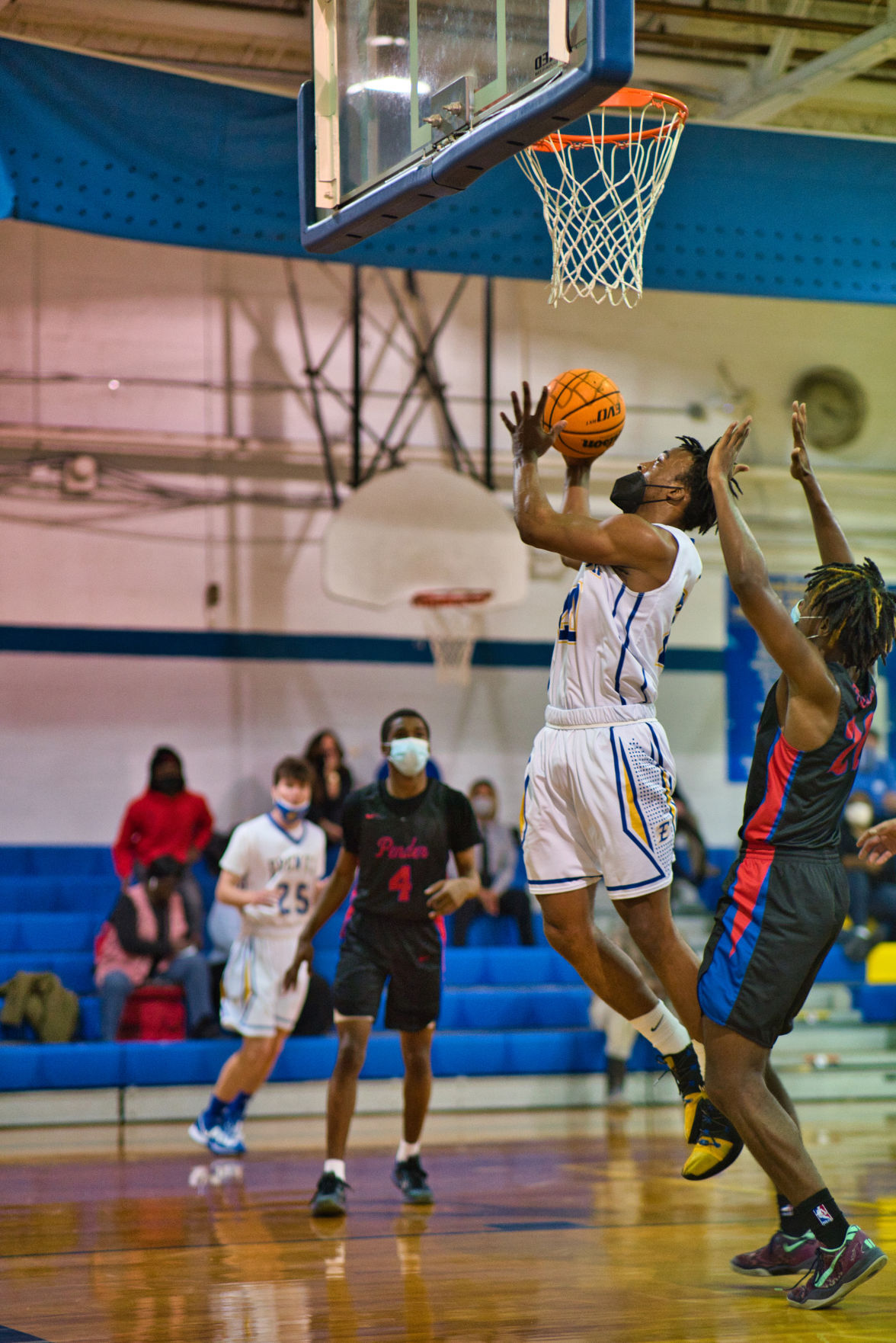 022321_eda_basketball_holmes_wilson_pender_boys_4