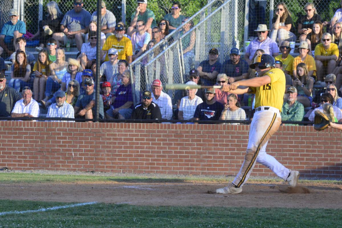 061721_eda_baseball_perquimans_j_winslow_hobbton_1