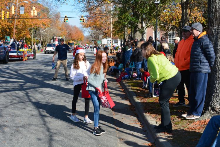 Edenton Christmas Parade 2022 Multimedia