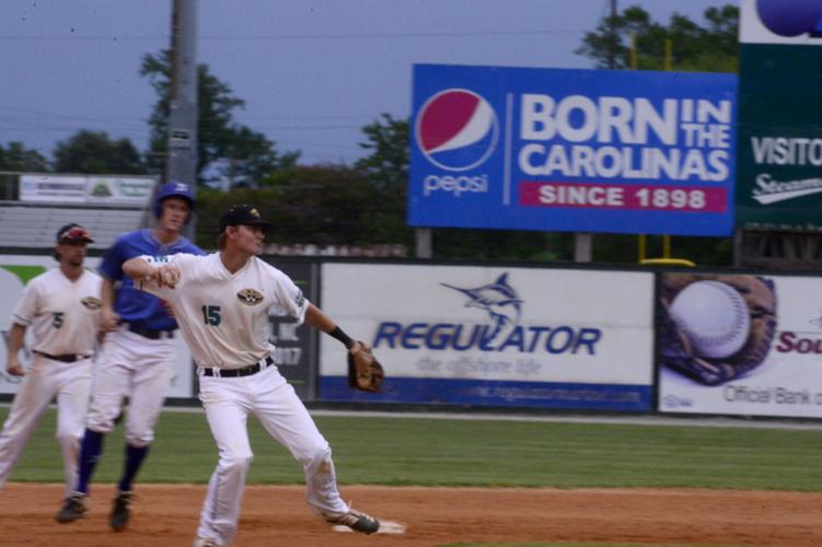 Baseball Tidewater Drillers at Edenton Steamers TSL playoff game