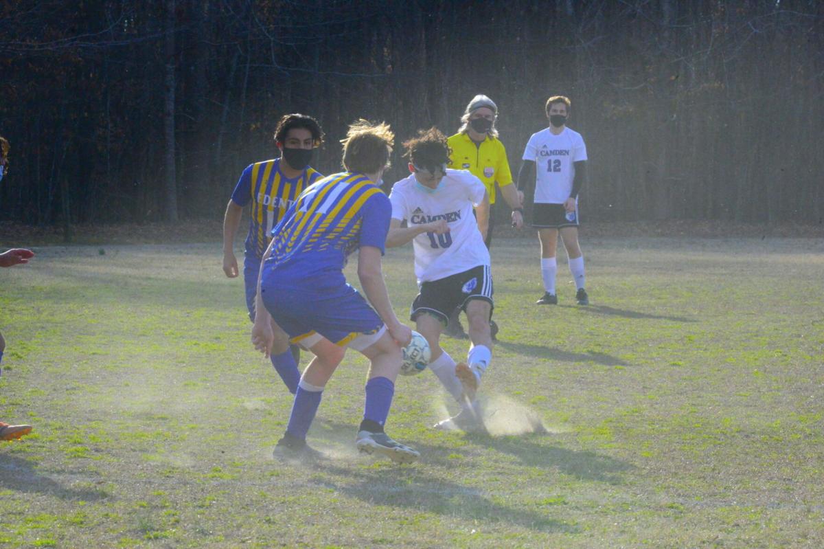 030421_eda_soccer_camden_middleton_holmes_boys.jpg