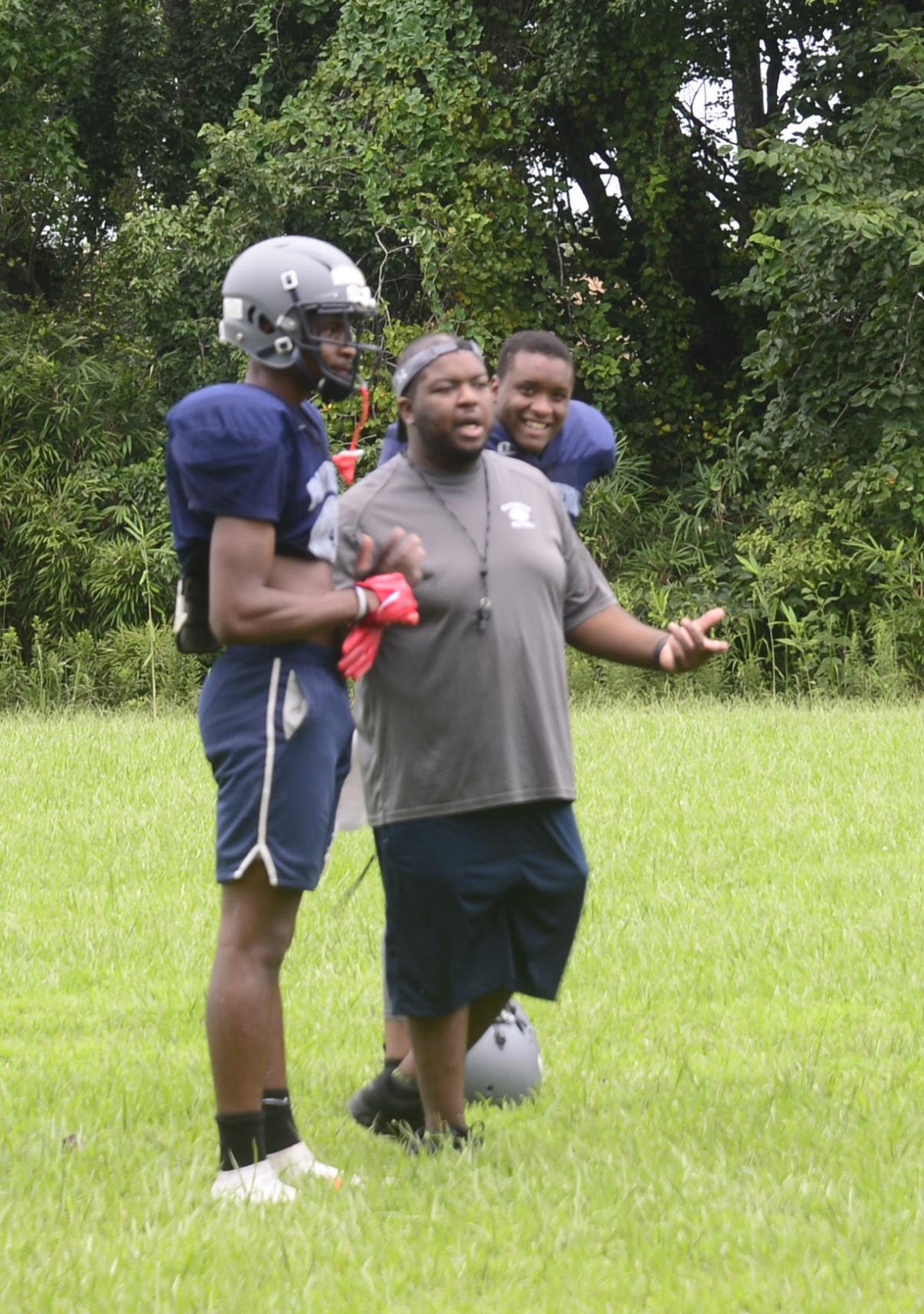 080421_eda_football_pasquotank_holley_coach_1