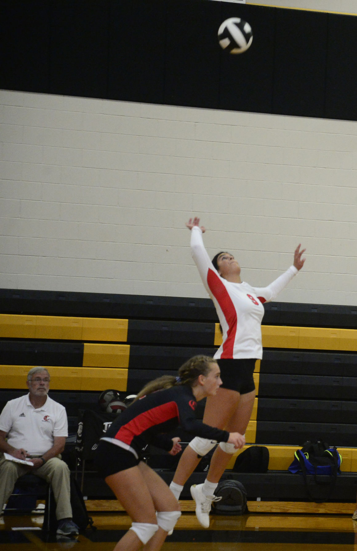 082421_eda_volleyball_currituck_ferretti_perquimans