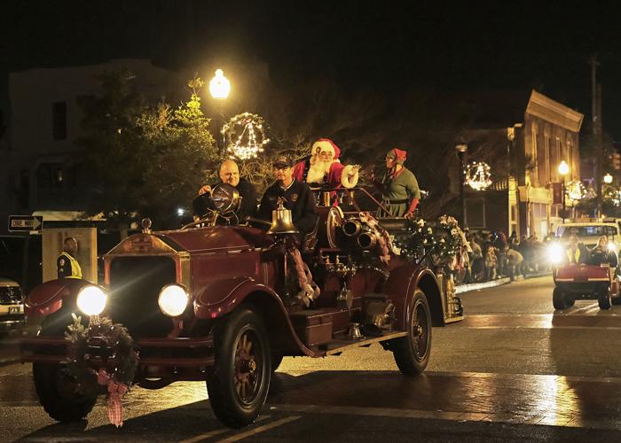 Elizabeth City Christmas Parade, Dec. 2 Multimedia