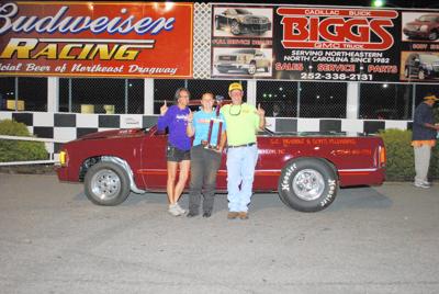 Northeast Dragway Last Man Standing Winner Left No Man Standing Local Dailyadvance Com