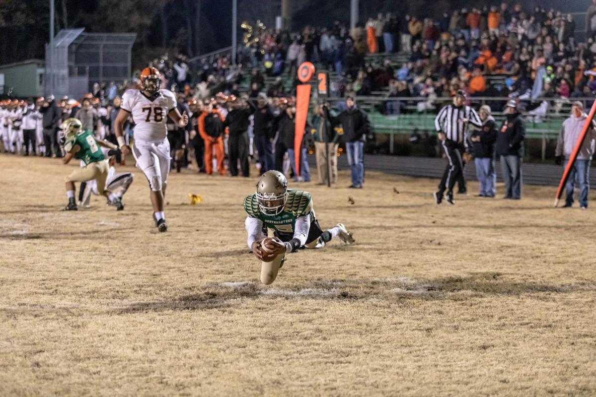 High School Football Northeastern defeats Southwest Onslow, claims 2A