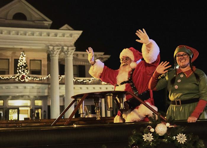 Elizabeth City Christmas Parade, Dec. 2 Multimedia