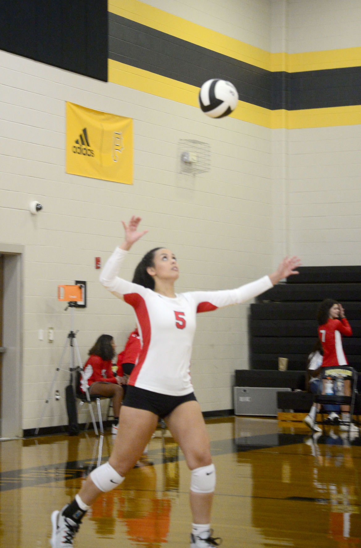 082421_eda_volleyball_currituck_rodriguez_perquimans