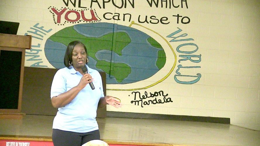 Last day of school held at Aulander Elementary Features