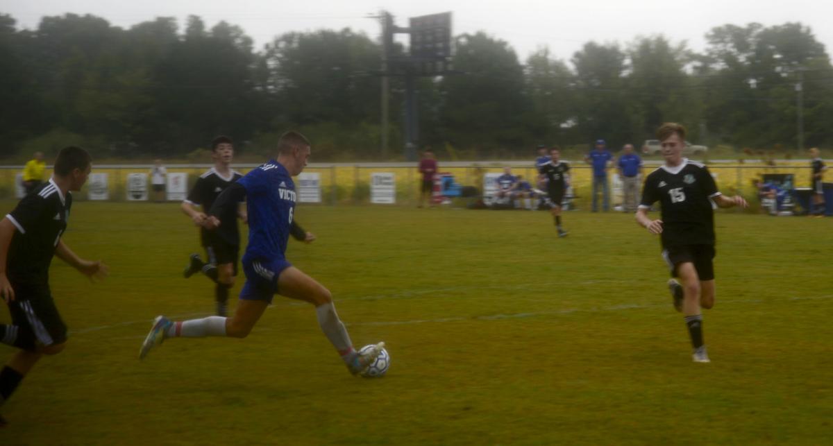 101121_eda_soccer_boys_victory_williams_rockchurch_3