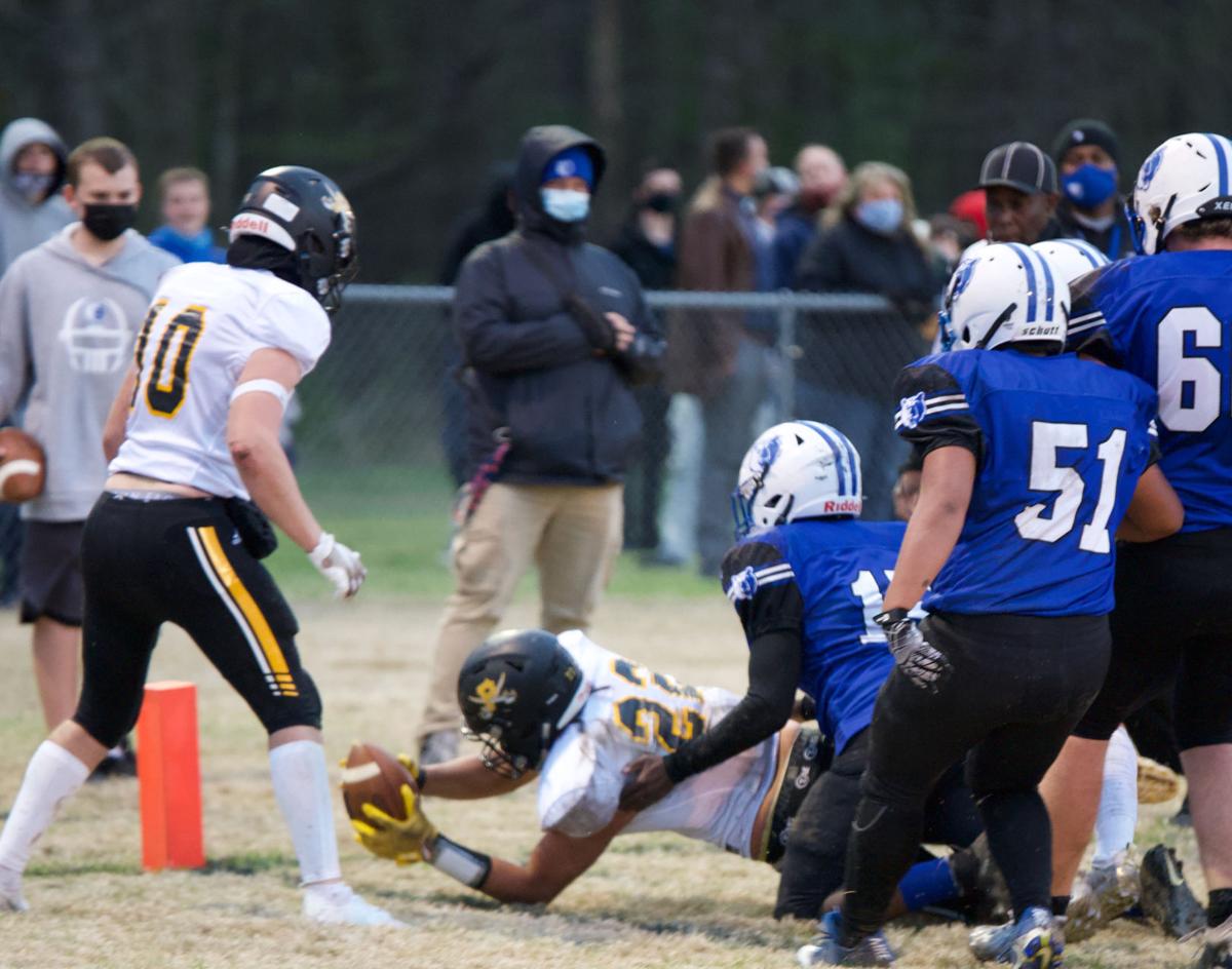 040121_eda_football_perquimans_harris_camden_1