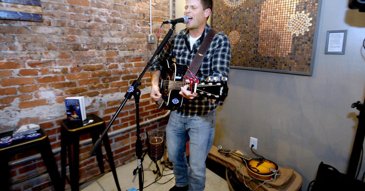 'Unknown Rider' sings about military life | Feature Story ...