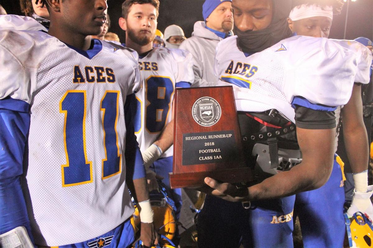 High School Football Edenton Ousted By Tarboro In 1aa Regional