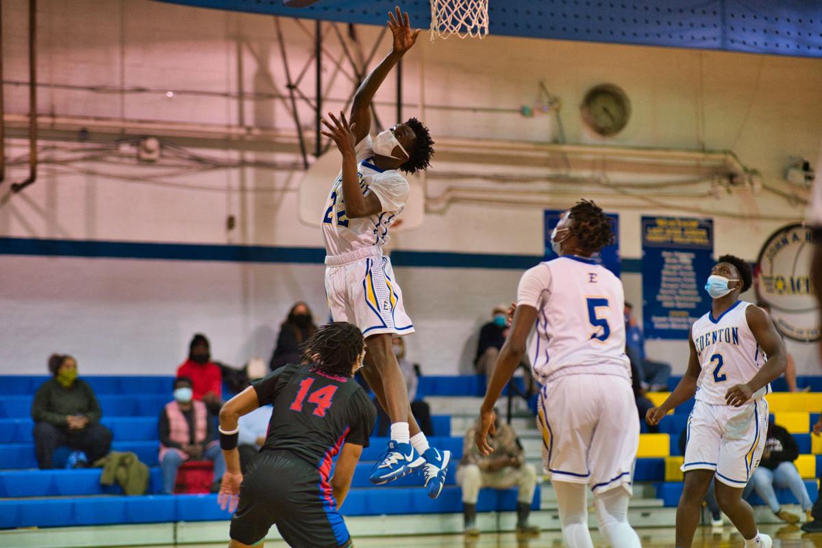 022321_eda_basketball_holmes_white_pender_boys_3